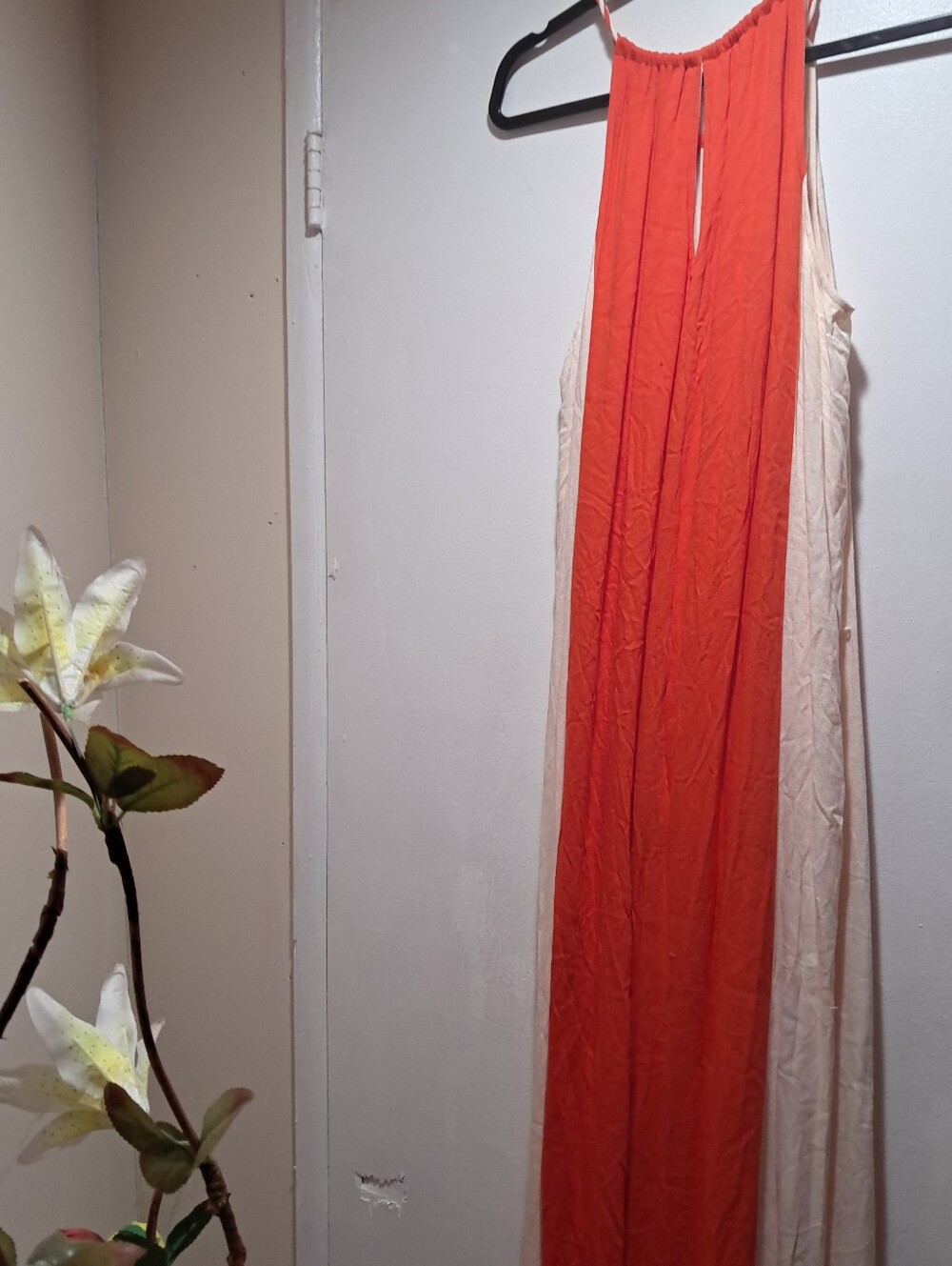 Ella Moss Orange and Cream Halter Maxi Dress Size:S - Picture 16 of 16